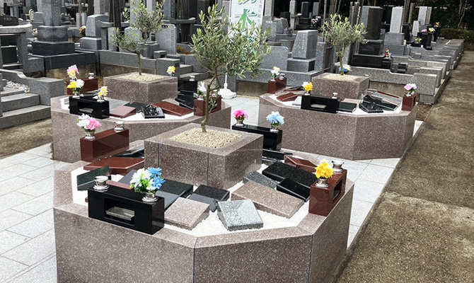 小さな森の樹木葬白井 樹木葬